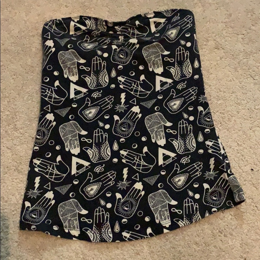 Black and white tube top